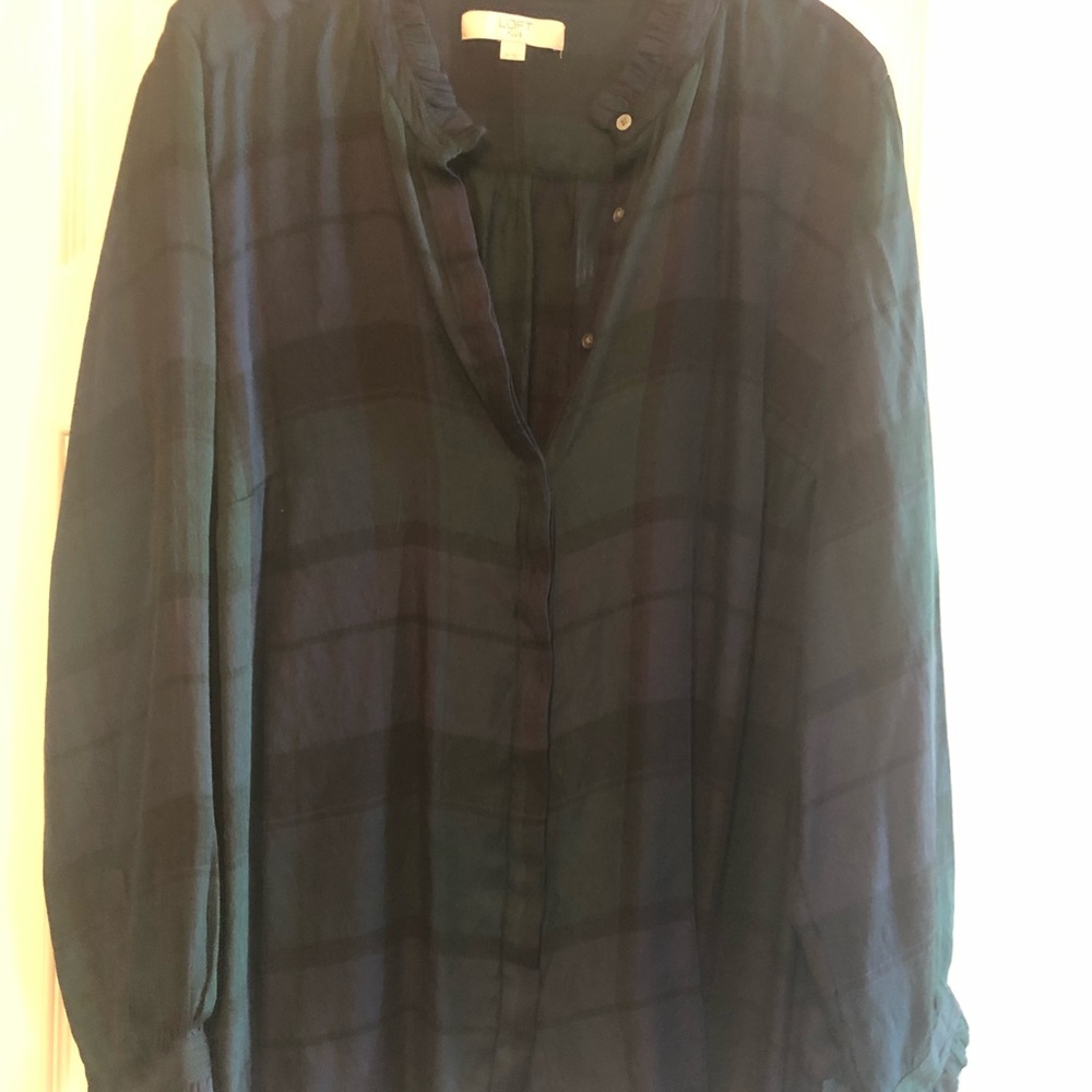 Plaid long sleeve blouse